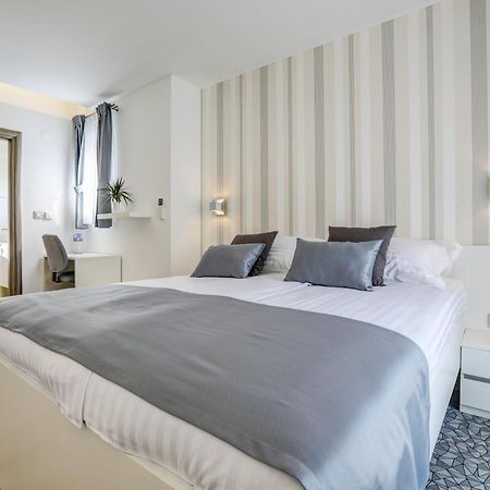 Apartments Lapis เปรมันตูรา ภายนอก รูปภาพ