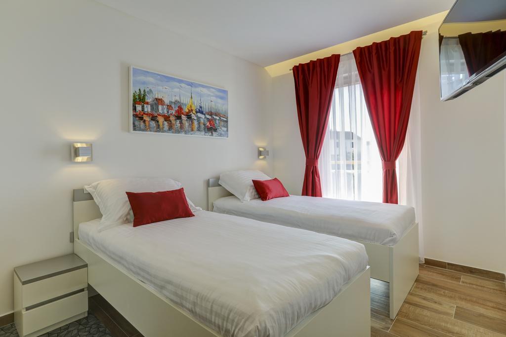 Apartments Lapis เปรมันตูรา ภายนอก รูปภาพ