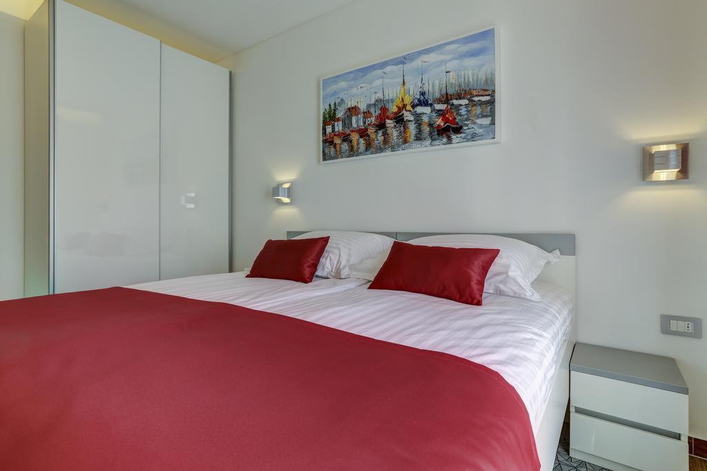 Apartments Lapis เปรมันตูรา ภายนอก รูปภาพ