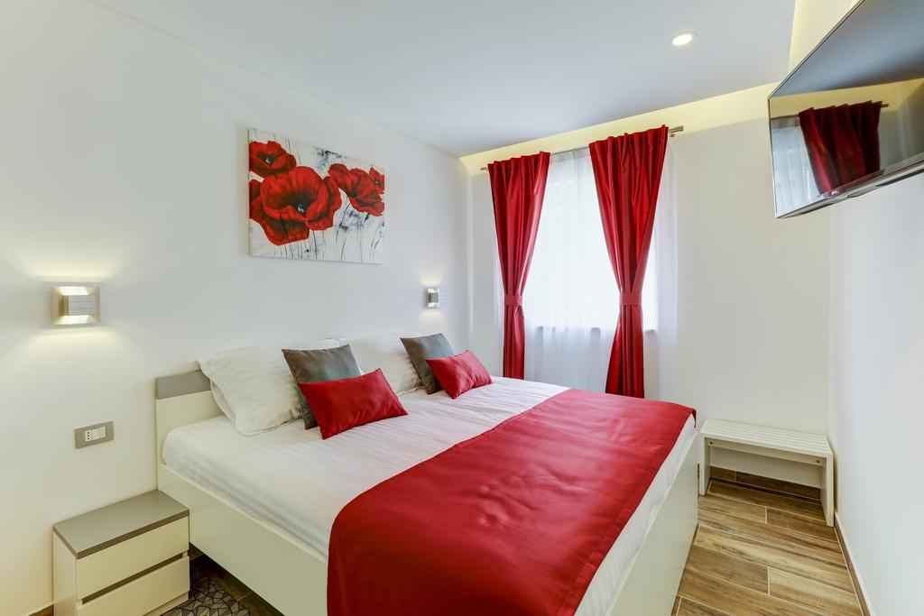 Apartments Lapis เปรมันตูรา ภายนอก รูปภาพ