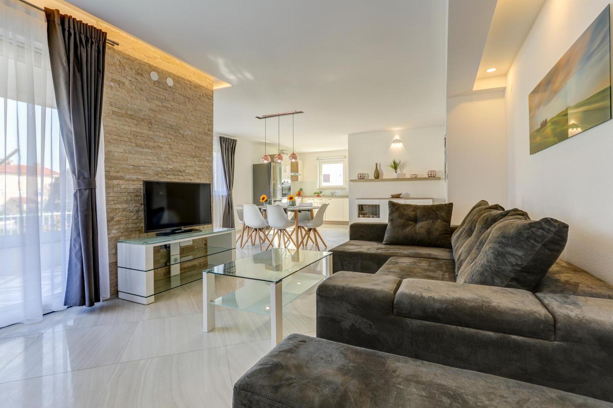 Apartments Lapis เปรมันตูรา ภายนอก รูปภาพ